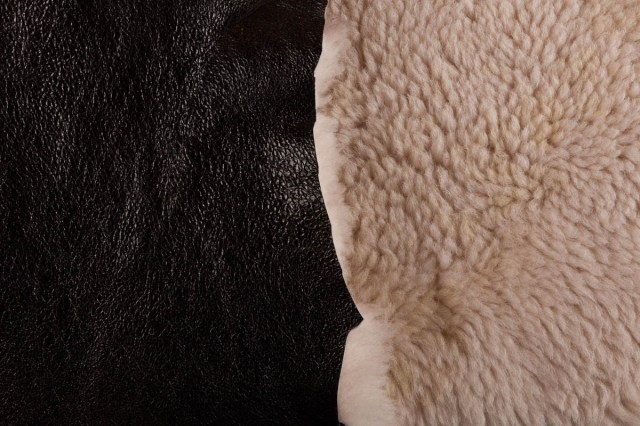 Montone merino double face shearling mappato lucido pelo ricciolino moro bianco corda